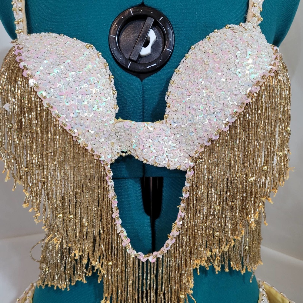 Vintage Gold / Cream Fringe Showgirl Set - Picture 3 of 12